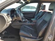 ✅ 2022 Dodge Durango GT Plus • VIN: 1C4RDHDG1NC199941 • Lot: 89553645. Wystawiony na Copart z przebiegiem 59 193 mil. Bezpłatny archiwum sprzedaży aukcyjnych z USA i szczegółowy raport historii pojazdu na DreamBid. Zdjęcie 7.