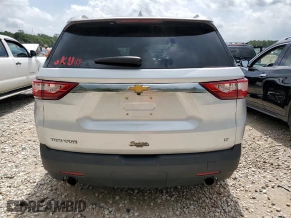 ✅ 2018 Chevrolet Traverse LT Cloth • VIN: 1GNERGKW7JJ108737 • Lot: 56896954. Wystawiony na Copart z przebiegiem 224 041 mil. Bezpłatny archiwum sprzedaży aukcyjnych z USA i szczegółowy raport historii pojazdu na DreamBid. Zdjęcie 6.