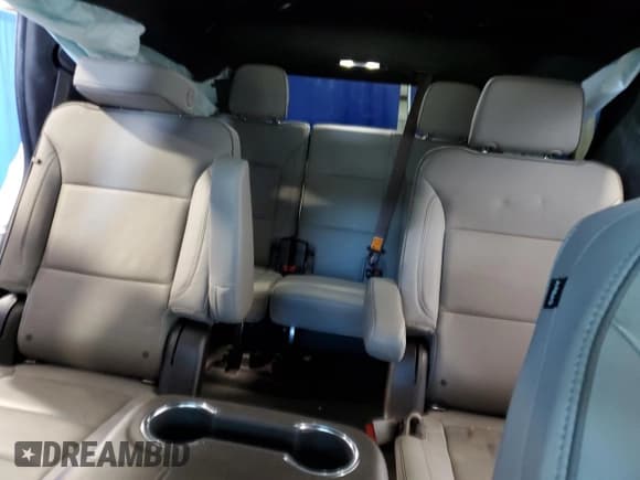 ✅ 2023 GMC Yukon SLT • VIN: 1GKS2BKTXPR468852 • Lot: 88049305. Listed on Copart with 26,851 mi. Free auction sales archive from the USA and detailed vehicle history report at DreamBid. Image 10.