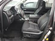 ✅ 2017 Toyota Tundra SR5 • VIN: 5TFEY5F13HX223809 • Лот: 69297875. Опубликован ранее на Copart с пробегом 83 556 миль. Бесплатный доступ к архиву аукционных продаж из США и подробный отчёт об истории автомобиля на DreamBid. Изображение 7.