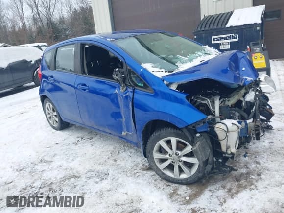 ✅ 2015 Nissan Note SV • VIN: 3N1CE2CP4FL355593 • Lot: 41450527. Listed on IAAI with 89,835 mi. Free auction sales archive from the USA and detailed vehicle history report at DreamBid. Image 1.