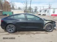 ✅ 2022 Tesla Model 3 Long Range • VIN: 5YJ3E1EB6NF109067 • Lot: 41948791. Wystawiony na IAAI z przebiegiem 28 603 mil. Bezpłatny archiwum sprzedaży aukcyjnych z USA i szczegółowy raport historii pojazdu na DreamBid. Zdjęcie 14.