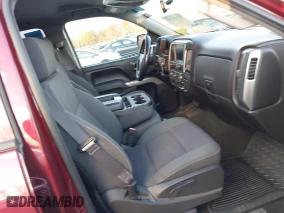 ✅ 2015 Chevrolet Silverado 1500 LT • VIN: 1GCVKREC6FZ255523 • Лот: 43574259. Опубликован ранее на IAAI с пробегом 135 027 миль. Бесплатный доступ к архиву аукционных продаж из США и подробный отчёт об истории автомобиля на DreamBid. Изображение 5.