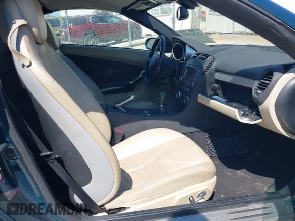 ✅ 2005 Mercedes-Benz SLK 230/320 • VIN: WDBWK56F85F072404 • Lot: 43241957. Listed on IAAI with 112,829 mi. Free auction sales archive from the USA and detailed vehicle history report at DreamBid. Image 5.