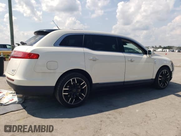 ✅ 2013 Lincoln MKT EcoBoost • VIN: 2LMHJ5ATXDBL53727 • Лот: 68845165. Опубликован ранее на Copart с пробегом 89 567 миль. Бесплатный доступ к архиву аукционных продаж из США и подробный отчёт об истории автомобиля на DreamBid. Изображение 3.
