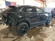 ✅ 2024 Mazda CX-30 Premium • VIN: 3MVDMBDY4RM689826 • Лот: 43533135. Опубликован ранее на Copart с пробегом 10 372 миль. Бесплатный доступ к архиву аукционных продаж из США и подробный отчёт об истории автомобиля на DreamBid. Изображение 3.