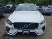 ✅ 2024 Volvo XC60 Plus Dark Theme • VIN: YV4H60DL3R1821975 • Lot: 42389056. Listed on IAAI with 10,172 mi. Free auction sales archive from the USA and detailed vehicle history report at DreamBid. Image 12.