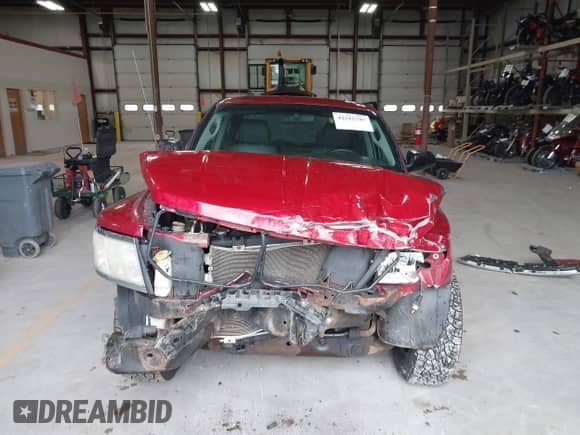 2008 Dodge Dakota SXT z VIN 1D7HW38K18S528662, wystawiony jako IAAI lot #42315787 z przebiegiem 258 549 mil mil oraz . Historia ofert i sprzedaży dostępna na DreamBid. Obrazek 12.