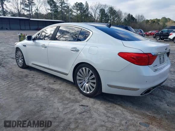 ✅ 2015 Kia K900 Premium • VIN: KNALU4D4XF6024704 • Lot: 41629425. Listed on IAAI with 145,487 mi. Free auction sales archive from the USA and detailed vehicle history report at DreamBid. Image 3.