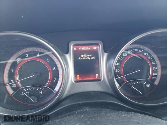 ✅ 2017 Dodge Journey Crossroad Plus • VIN: 3C4PDCGG7HT621421 • Лот: 70293854. Опубликован ранее на Copart с пробегом 133 839 миль. Бесплатный доступ к архиву аукционных продаж из США и подробный отчёт об истории автомобиля на DreamBid. Изображение 9.