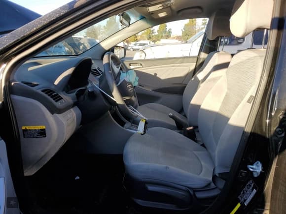 ✅ 2015 Hyundai Accent GLS • VIN: KMHCT4AE0FU921380 • Лот: 79894514. Опубликован ранее на Copart с пробегом 62 009 миль. Бесплатный доступ к архиву аукционных продаж из США и подробный отчёт об истории автомобиля на DreamBid. Изображение 7.