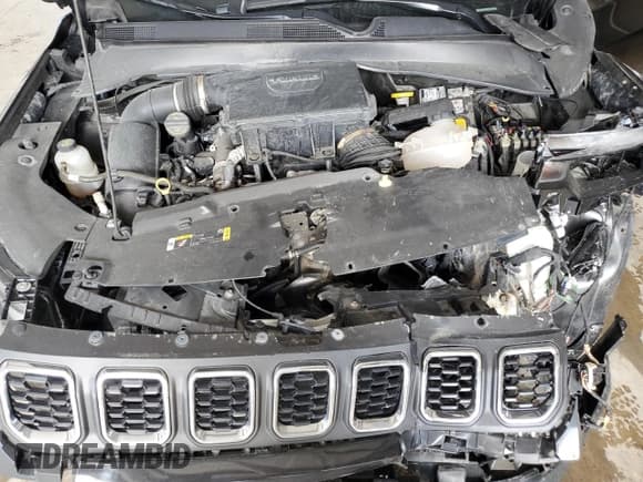 ✅ 2024 Jeep Compass Latitude Lux • VIN: 3C4NJDFN2RT132318 • Лот: 69412085. Опубликован ранее на Copart с пробегом Не указан. Бесплатный доступ к архиву аукционных продаж из США и подробный отчёт об истории автомобиля на DreamBid. Изображение 12.