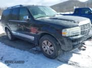 ✅ 2007 Lincoln Navigator • VIN: 5LMFU285X7LJ09190 • Lot: 41611256. Listed on IAAI with 185,879 mi. Free auction sales archive from the USA and detailed vehicle history report at DreamBid. Image 1.