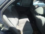 ✅ 1995 Toyota Camry LE • VIN: JT2SK12E8S0323032 • Lot: 32940318. Wystawiony na IAAI z przebiegiem 244 816 mil. Bezpłatny archiwum sprzedaży aukcyjnych z USA i szczegółowy raport historii pojazdu na DreamBid. Zdjęcie 8.