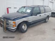 ✅ 1994 Chevrolet Suburban • VIN: 1GNEC16K5RJ305763 • Lot: 43618114. Listed on IAAI with 317,235 mi. Free auction sales archive from the USA and detailed vehicle history report at DreamBid. Image 2.