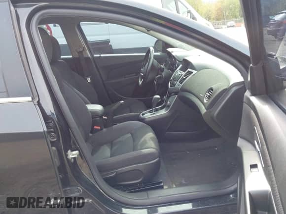 2013 Chevrolet Cruze 1LT with VIN 1G1PC5SB6D7118822, listed as a IAAI auction lot 43329218 with 90,424 mi miles and . Bid and sale history available at DreamBid. Image 5.