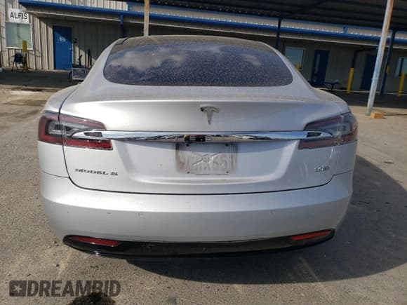 ✅ 2017 Tesla Model S 100D • VIN: 5YJSA1E20HF183760 • Lot: 70502325. Listed on Copart with Not provided. Free auction sales archive from the USA and detailed vehicle history report at DreamBid. Image 6.