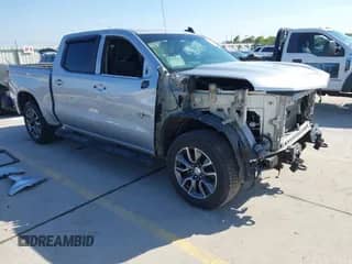 2020 Chevrolet Silverado 1500 LT z VIN 3GCUYDED8LG167204, wystawiony jako IAAI lot #43154281 z przebiegiem 29 920 mil mil oraz . Historia ofert i sprzedaży dostępna na DreamBid. Obrazek 1.