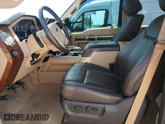 ✅ 2015 Ford F-350 Platinum • VIN: 1FT8W3BT3FEB19327 • Lot: 89339775. Listed on Copart with Not provided. Free auction sales archive from the USA and detailed vehicle history report at DreamBid. Image 7.