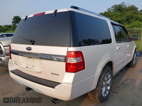 ✅ 2017 Ford Expedition Max Limited • VIN: 1FMJK1KT4HEA76794 • Lot: 42384012. Wystawiony na IAAI z przebiegiem 110 563 mil. Bezpłatny archiwum sprzedaży aukcyjnych z USA i szczegółowy raport historii pojazdu na DreamBid. Zdjęcie 4.