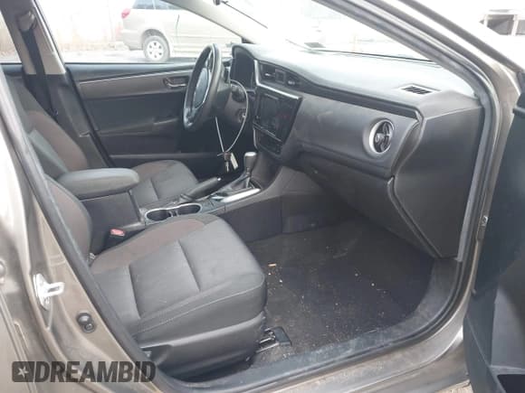 ✅ 2018 Toyota Corolla LE • VIN: 2T1BURHE9JC099877 • Lot: 43666812. Listed on IAAI with 179,795 mi. Free auction sales archive from the USA and detailed vehicle history report at DreamBid. Image 5.