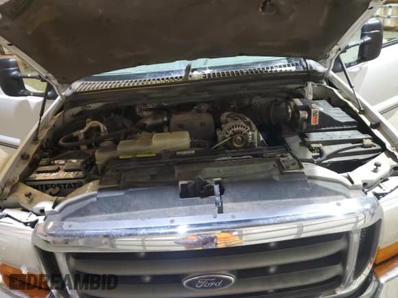 ✅ 2000 Ford F-250 XL • VIN: 1FTNX21F2YEB02012 • Lot: 88910425. Listed on Copart with 123,624 mi. Free auction sales archive from the USA and detailed vehicle history report at DreamBid. Image 11.