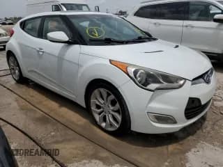 ✅ 2012 Hyundai Veloster w/Red Int • VIN: KMHTC6AD4CU055889 • Lot: 62264394. Listed on Copart with 138,504 mi. Free auction sales archive from the USA and detailed vehicle history report at DreamBid. Image 4.