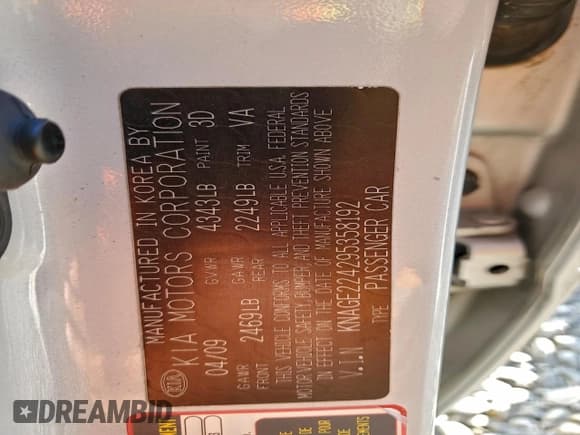 ✅ 2009 Kia Optima SX • VIN: KNAGE224295358192 • Lot: 95006105. Listed on Copart with 186,110 mi. Free auction sales archive from the USA and detailed vehicle history report at DreamBid. Image 12.