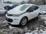 2020 Chevrolet Bolt EV LT z VIN 1G1FY6S02L4145694, wystawiony jako Copart lot #42315724 z przebiegiem 69 456 mil mil oraz . Historia ofert i sprzedaży dostępna na DreamBid. Obrazek 1.