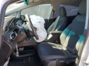 ✅ 2023 Chevrolet Bolt EV 1LT • VIN: 1G1FW6S0XP4148998 • Lot: 88088205. Wystawiony na Copart z przebiegiem 53 718 mil. Bezpłatny archiwum sprzedaży aukcyjnych z USA i szczegółowy raport historii pojazdu na DreamBid. Zdjęcie 7.