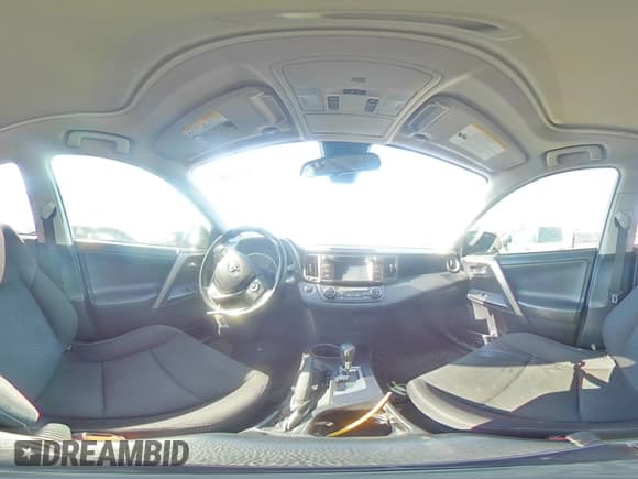 ✅ 2018 Toyota RAV4 XLE • VIN: JTMWFREV1JD126296 • Lot: 50650045. Listed on Copart with 77,347 mi. Free auction sales archive from the USA and detailed vehicle history report at DreamBid. Image 13.