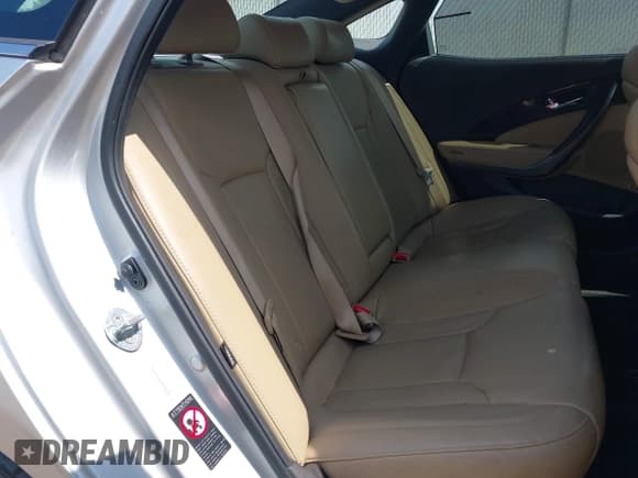 ✅ 2012 Hyundai Azera • VIN: KMHFH4JGXCA182208 • Лот: 42559319. Опубликован ранее на IAAI с пробегом 236 086 миль. Бесплатный доступ к архиву аукционных продаж из США и подробный отчёт об истории автомобиля на DreamBid. Изображение 8.