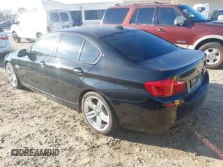 ✅ 2014 BMW 5 Series 550i • VIN: WBAKN9C51ED680705 • Lot: 43578641. Wystawiony na IAAI z przebiegiem 96 109 mil. Bezpłatny archiwum sprzedaży aukcyjnych z USA i szczegółowy raport historii pojazdu na DreamBid. Zdjęcie 3.