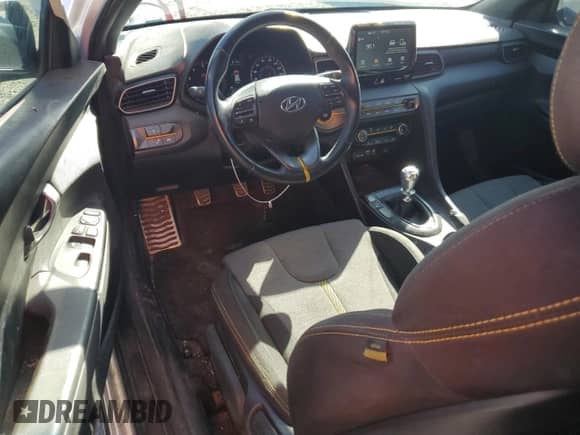 2020 Hyundai Veloster Turbo Ultimate z VIN KMHTH6ABXLU024355, wystawiony jako Copart lot #73437744 z przebiegiem 86 565 mil mil oraz Czysty tytuł • Clean title. Historia ofert i sprzedaży dostępna na DreamBid. Obrazek 8.