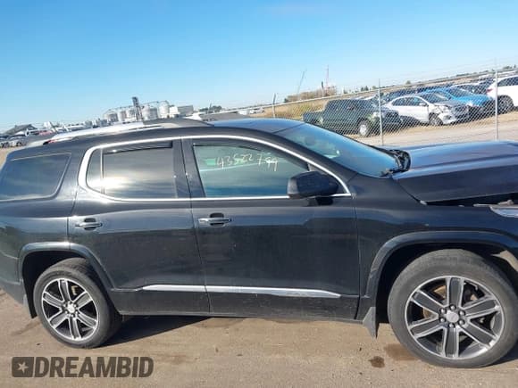 ✅ 2018 GMC Acadia Denali • VIN: 1GKKNXLS3JZ213218 • Lot: 43522799. Listed on IAAI with 137,692 mi. Free auction sales archive from the USA and detailed vehicle history report at DreamBid. Image 13.