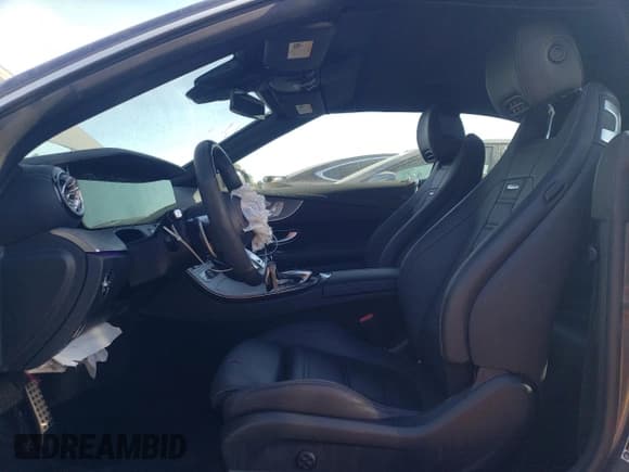 ✅ 2021 Mercedes-Benz E 53 AMG • VIN: W1K1K6BB0MF151011 • Lot: 69537533. Wystawiony na Copart z przebiegiem 7 725 mil. Bezpłatny archiwum sprzedaży aukcyjnych z USA i szczegółowy raport historii pojazdu na DreamBid. Zdjęcie 7.