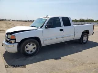 ✅ 2006 GMC Sierra 1500 SLE1 • VIN: 1GTEC19T86Z178386 • Лот: 71564855. Опубликован ранее на Copart с пробегом 327 139 миль. Бесплатный доступ к архиву аукционных продаж из США и подробный отчёт об истории автомобиля на DreamBid. Изображение 1.