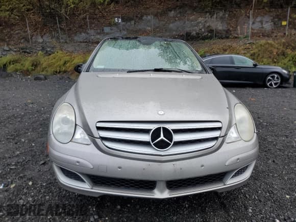 ✅ 2007 Mercedes-Benz R 3.5L • VIN: 4JGCB65E27A046251 • Lot: 82396025. Wystawiony na Copart z przebiegiem 145 461 mil. Bezpłatny archiwum sprzedaży aukcyjnych z USA i szczegółowy raport historii pojazdu na DreamBid. Zdjęcie 5.