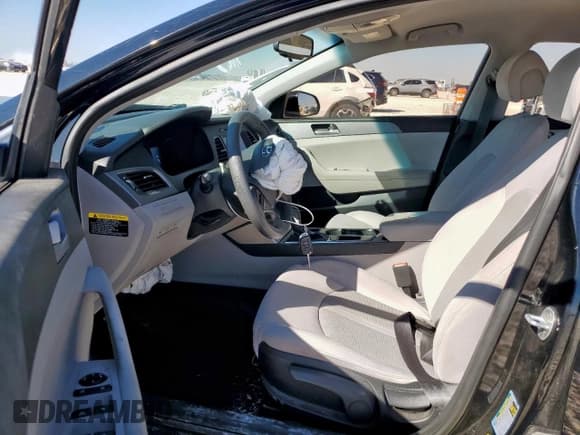 ✅ 2016 Hyundai Sonata SE • VIN: 5NPE24AF5GH412454 • Lot: 91240255. Listed on Copart with 118,391 mi. Free auction sales archive from the USA and detailed vehicle history report at DreamBid. Image 7.