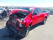 ✅ 2019 Chevrolet Colorado 2WD Work Truck • VIN: 1GCHSBEA8K1314941 • Lot: 43309682. Wystawiony na IAAI z przebiegiem 64 568 mil. Bezpłatny archiwum sprzedaży aukcyjnych z USA i szczegółowy raport historii pojazdu na DreamBid. Zdjęcie 2.