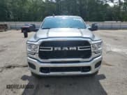 ✅ 2024 Ram 3500 Tradesman • VIN: 3C63RRGL2RG372074 • Лот: 60163765. Опубликован ранее на Copart с пробегом 5 130 миль. Бесплатный доступ к архиву аукционных продаж из США и подробный отчёт об истории автомобиля на DreamBid. Изображение 5.