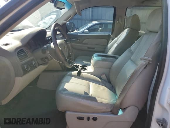 ✅ 2008 Chevrolet Silverado 1500 1LT • VIN: 3GCEK13M48G108519 • Lot: 74667724. Listed on Copart with 259,157 mi. Free auction sales archive from the USA and detailed vehicle history report at DreamBid. Image 7.