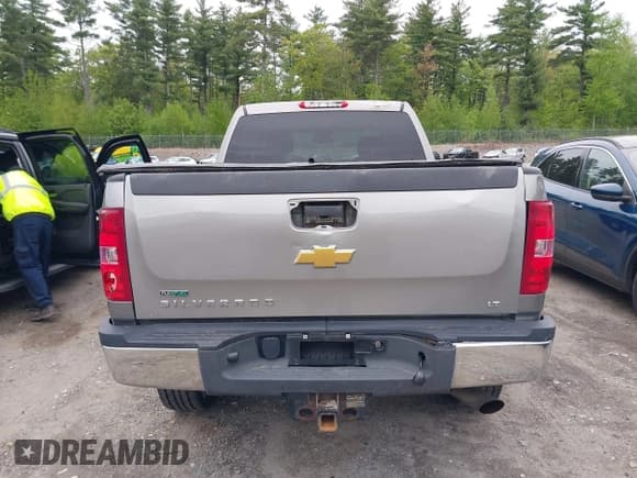 ✅ 2012 Chevrolet Silverado 2500HD LT • VIN: 1GC1KXCG4CF154423 • Лот: 42280495. Опубликован ранее на IAAI с пробегом 70 823 миль. Бесплатный доступ к архиву аукционных продаж из США и подробный отчёт об истории автомобиля на DreamBid. Изображение 16.