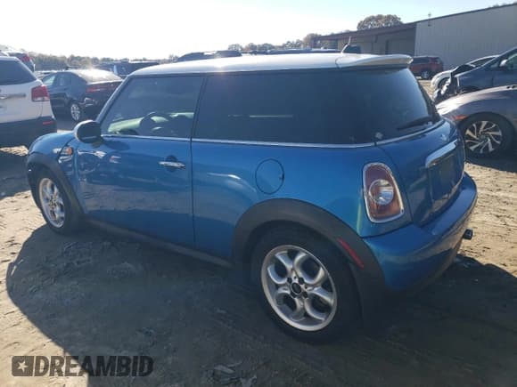 ✅ 2012 MINI Hardtop • VIN: WMWSU3C51CT185276 • Lot: 91617455. Listed on Copart with 121,235 mi. Free auction sales archive from the USA and detailed vehicle history report at DreamBid. Image 2.