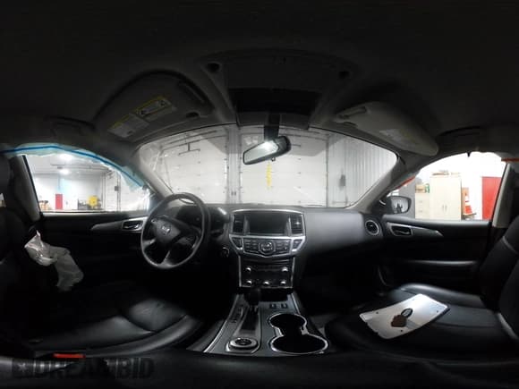 ✅ 2018 Nissan Pathfinder SL • VIN: 5N1DR2MM0JC678517 • Лот: 42159108. Опубликован ранее на IAAI с пробегом 93 617 миль. Бесплатный доступ к архиву аукционных продаж из США и подробный отчёт об истории автомобиля на DreamBid. Изображение 18.