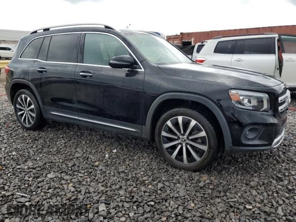 ✅ 2020 Mercedes-Benz GLB 250 • VIN: WDC4M4GB0LW008924 • Lot: 48598255. Listed on Copart with Not provided. Free auction sales archive from the USA and detailed vehicle history report at DreamBid. Image 4.