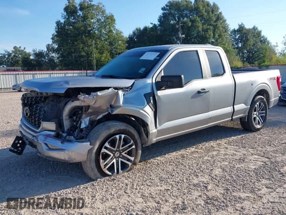 ✅ 2023 Ford F-150 XL • VIN: 1FTEX1CP3PKD74004 • Лот: 40399213. Опубликован ранее на IAAI с пробегом 31 343 миль. Бесплатный доступ к архиву аукционных продаж из США и подробный отчёт об истории автомобиля на DreamBid. Изображение 2.