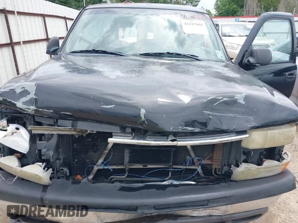 ✅ 2001 Chevrolet Suburban LS • VIN: 3GNEC16T71G254622 • Лот: 42115442. Опубликован ранее на IAAI с пробегом Не указан. Бесплатный доступ к архиву аукционных продаж из США и подробный отчёт об истории автомобиля на DreamBid. Изображение 10.