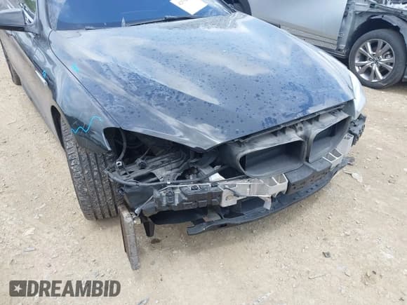 ✅ 2015 BMW 6 Series 640i xDrive • VIN: WBA6B8C56FD453614 • Lot: 42534852. Wystawiony na IAAI z przebiegiem 129 174 mil. Bezpłatny archiwum sprzedaży aukcyjnych z USA i szczegółowy raport historii pojazdu na DreamBid. Zdjęcie 19.