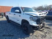 ✅ 2019 Toyota Tundra SR5 • VIN: 5TFDY5F19KX851750 • Lot: 41739111. Wystawiony na IAAI z przebiegiem 151 405 mil. Bezpłatny archiwum sprzedaży aukcyjnych z USA i szczegółowy raport historii pojazdu na DreamBid. Zdjęcie 1.